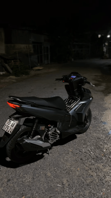 Honda Air Blade 150Abs 2021 Đen Xanh. Mua bán Xe máy tại Huyện Hòa Thành Tây Ninh được đăng bởi Gia Hưng hình 1