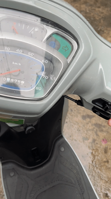 Kymco Hermosa Candy 50cc 2025 Xám mới elite,shark. Mua bán Xe máy tại Quận Tân Phú Tp Hồ Chí Minh được đăng bởi A nhân hình 1
