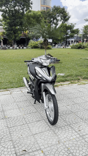 Honda Wave RSX Fi 2018 Xám đen. Mua bán Xe máy tại Quận Liên Chiểu Đà Nẵng được đăng bởi Xe máy cũ đức nguyễn hình 1