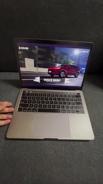 Apple Macbook Pro 2019 13 in. Mua bán Laptop tại Quận Đống Đa Hà Nội được đăng bởi Tiến Mạnh hình 1