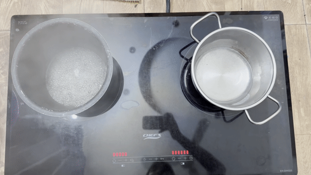 Bếp từ đôi Chefs EHMix 333 Đức Đen. Mua bán Bếp, lò, đồ điện nhà bếp tại Quận Hà Đông Hà Nội được đăng bởi Sóng biển hình 1