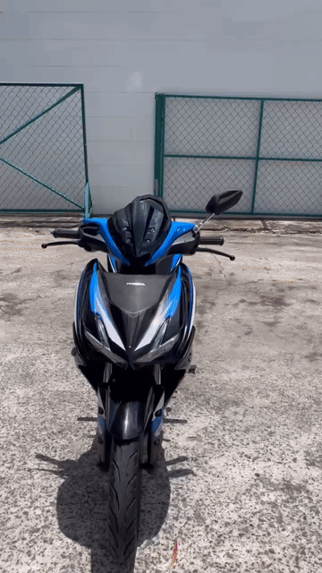 Honda Winner V2 Côn tay Đen Xanh. Mua bán Xe máy tại Quận Bình Thạnh Tp Hồ Chí Minh được đăng bởi văn vũ hình 1