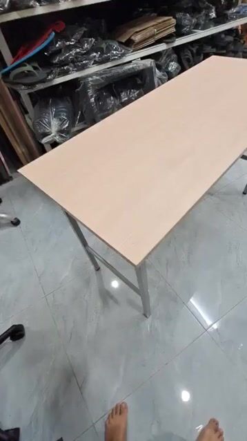 Thanh lý 6 bàn hòa phát 50x1m2có kệ gấp gọn(500k/c. Mua bán Bàn ghế tại Quận Gò Vấp Tp Hồ Chí Minh được đăng bởi Nội thất vp TT hình 1