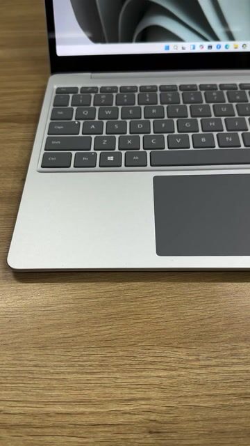 Surface Laptop Go i5 16GB/256GB. Mua bán Laptop tại Quận Hoàng Mai Hà Nội được đăng bởi Hoàng Bách Techlife hình 1