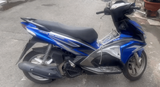 Honda Air Blade 125 FI Xanh Bạc Đen. Mua bán Xe máy tại Quận Bình Tân Tp Hồ Chí Minh được đăng bởi Nam hình 1