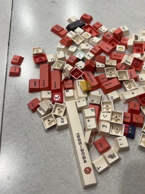 Keycap bàn phím Mario Cherry. Mua bán Phụ kiện (Màn hình, Chuột...) tại Quận 8 Tp Hồ Chí Minh được đăng bởi Philipky hình 1