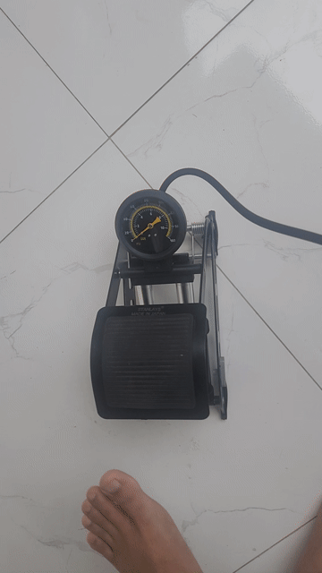 Bơm chân STANLAYS Kim loại, nhựa Nhật Bản. Mua bán Phụ tùng xe tại Huyện Khánh Vĩnh Khánh Hòa được đăng bởi Đoàn Trọng Vĩnh hình 1