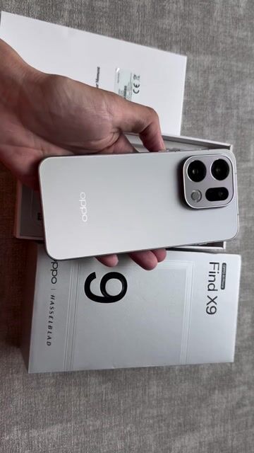 OPPO Find X9 256GB Xám Chính Hãng BH2 năm có Care+. Mua bán Điện thoại tại Quận 3 Tp Hồ Chí Minh được đăng bởi Minh Phạm  hình 1