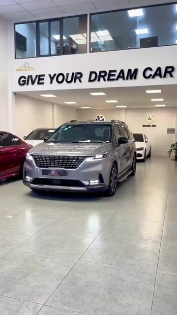 Kia Carnival 2.2D Signature 2024 - Chỉ 8000km. Mua bán Ô tô tại Quận 8 Tp Hồ Chí Minh được đăng bởi Trường Nguyễn Xe Sang hình 1