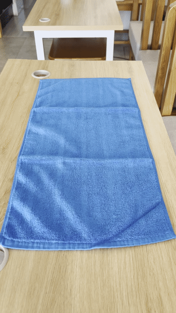 Khăn vải xanh dương 34x70 cm. Mua bán Thiết bị vệ sinh, nhà tắm tại Quận Ngũ Hành Sơn Đà Nẵng được đăng bởi Thuỷ hình 1