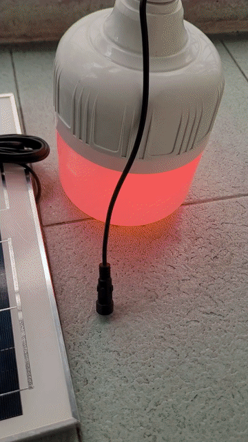 Đèn năng lượng mặt trời 350W 3 màu đã sử dụng. Mua bán Đèn tại Quận 11 Tp Hồ Chí Minh được đăng bởi Hùng hình 1