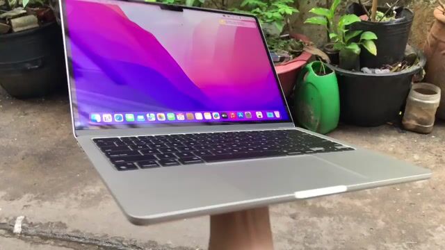 MACBOOK ARI M2 13.6'' Silver LIKE NEW KÈM BOX ĐẸP