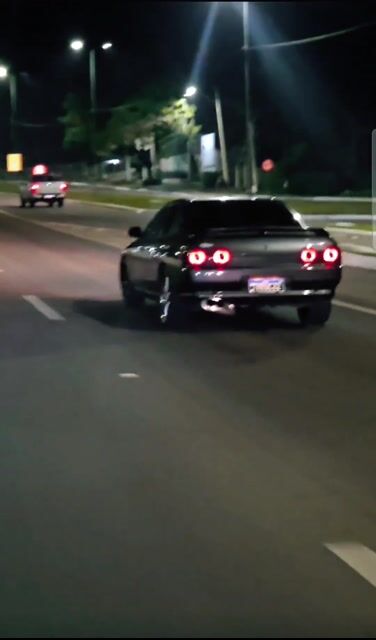 E esse Flagra? R32