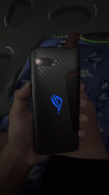 ROG PHONE 2 RAM8/128 NFC FULL CN. Mua bán Điện thoại tại Huyện Nhà Bè Tp Hồ Chí Minh được đăng bởi Thùy hương  hình 1