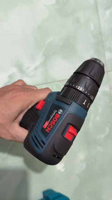 Máy khoan pin Bosch GSB 12V-30 (Mới). Mua bán Đồ chuyên dụng, Giống nuôi trồng tại Thành phố Thuận An Bình Dương được đăng bởi Toàn hình 1