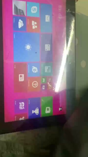 Máy tính bảng Windows Đen. Mua bán Máy tính bảng tại Quận Ninh Kiều Cần Thơ được đăng bởi tuân hình 1