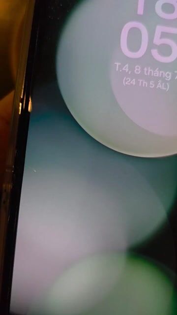 Samsung Galaxy Z Flip 5 256GB Việt Nam Chấm nhẹ. Mua bán Điện thoại tại Thành phố Thủ Đức Tp Hồ Chí Minh được đăng bởi Thắng hình 1