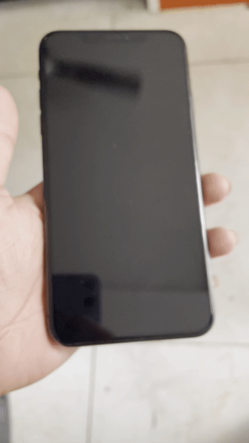Apple iPhone 11 Pro Max 256GB Đốm mực nhỏ. Mua bán Điện thoại tại Quận 11 Tp Hồ Chí Minh được đăng bởi Nguyễn Tấn Hùng hình 1