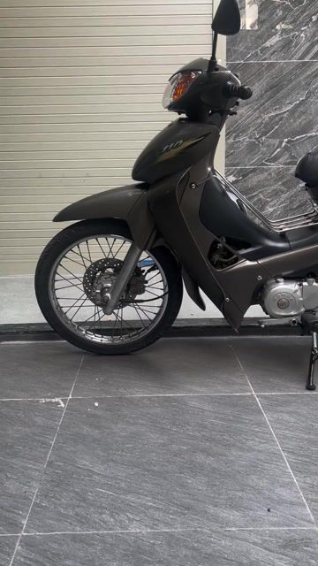 Bán xe nhà sử dụng. Mua bán Xe máy tại Quận Gò Vấp Tp Hồ Chí Minh được đăng bởi Trịnh Minh Hà hình 1