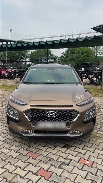Hyundai Kona 1.6 tubo   2018 Nâu 36.719 km. Mua bán Ô tô tại Thành phố Thủ Đức Tp Hồ Chí Minh được đăng bởi phượng  hình 1