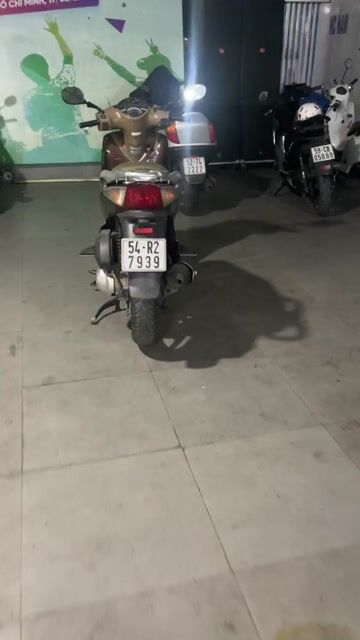 Cần ra đi em xe biển đẹp. Mua bán Xe máy tại Quận Bình Thạnh Tp Hồ Chí Minh được đăng bởi Thành Long hình 1