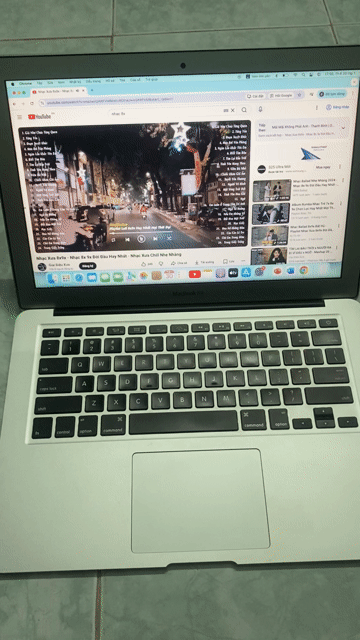 Macbook Air còn khá mới, pin dùng ok. Mua bán Laptop tại Quận Bình Thạnh Tp Hồ Chí Minh được đăng bởi Tg hình 1