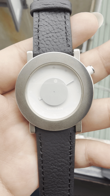 Đồng hồ Conran unisex kim đĩa độc lạ 35mm. Mua bán Đồng hồ tại Quận Gò Vấp Tp Hồ Chí Minh được đăng bởi Trân Đồng Hồ Chính Hãng 2hand hình 1