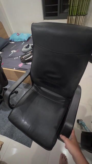 Ghế văn phòng Hòa Phát Da Đen. Mua bán Bàn ghế tại Quận Phú Nhuận Tp Hồ Chí Minh được đăng bởi Cuong Nguyen hình 1