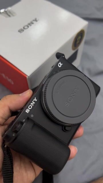 Máy ảnh Sony ZV-E10 Đen Đã sử dụng Fullbox. Mua bán Máy ảnh, Máy quay tại Quận Bình Thạnh Tp Hồ Chí Minh được đăng bởi Duc Anh hình 1