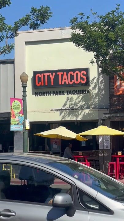 Stopped by City Tacos in North Park to try their SD Carne Asada taco. It was pretty good. Must try their yellow mango habanero salsa! I’ll have to try the rest of the menu soon!