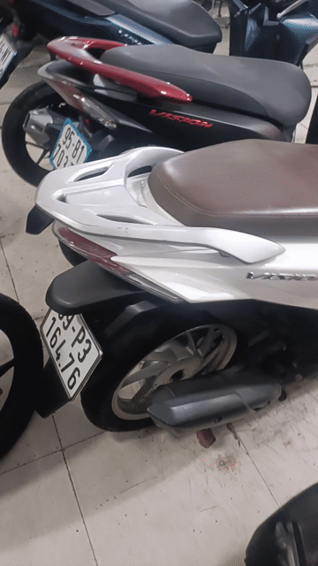 Honda Vision 2022 Trắng. Mua bán Xe máy tại Quận Bình Tân Tp Hồ Chí Minh được đăng bởi cửa hàng xe máy cũ Tiến phát chuyên bán góp trả trước 0 đồng hình 1