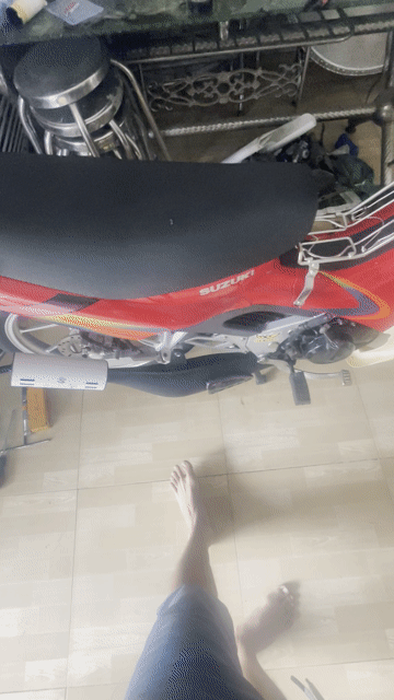 Suzuki RGV. Mua bán Xe máy tại Huyện Bến Lức Long An được đăng bởi Chiến Nguyễn hình 1