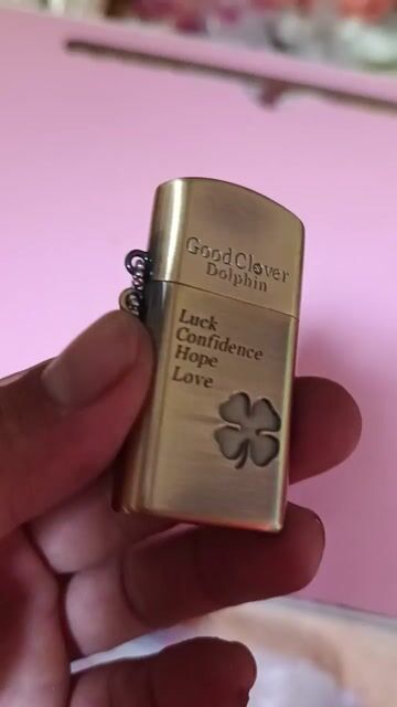 Bật lửa kim loại màu đồng. Mua bán Đồ sưu tầm, đồ cổ tại Quận Tân Bình Tp Hồ Chí Minh được đăng bởi Anh long hình 1