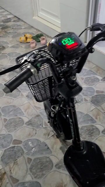 Xe đạp điện màu Đen. Mua bán Xe điện tại Quận 12 Tp Hồ Chí Minh được đăng bởi Vuduyha hình 1