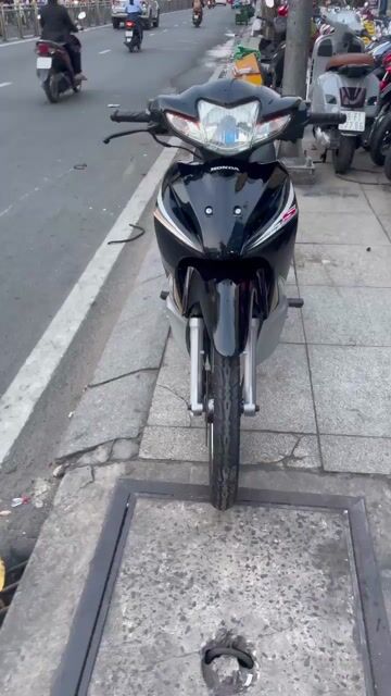 Honda wave S 2012 mới 90% biển số thành phố. Mua bán Xe máy tại Quận Tân Phú Tp Hồ Chí Minh được đăng bởi Tuanduy hình 1