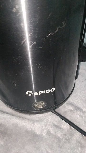 Ấm đun siêu tốc Rapido RKC2217-B Đen 2.2L. Mua bán Bếp, lò, đồ điện nhà bếp tại Thành phố Thủ Đức Tp Hồ Chí Minh được đăng bởi Hiếu Nghĩa hình 1