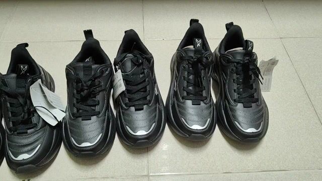 🌈  Giày Bitis Hunter X mới 100% Size 38,39,40. Mua bán Giày dép tại Quận 12 Tp Hồ Chí Minh được đăng bởi QUANG NGUYEN MOTO BIKE hình 1