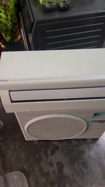 Điều hòa Daikin Trắng Tiết kiệm điện 9000btu. Mua bán Máy lạnh, điều hoà tại Huyện An Dương Hải Phòng được đăng bởi Phát Thanh Lý  hình 1