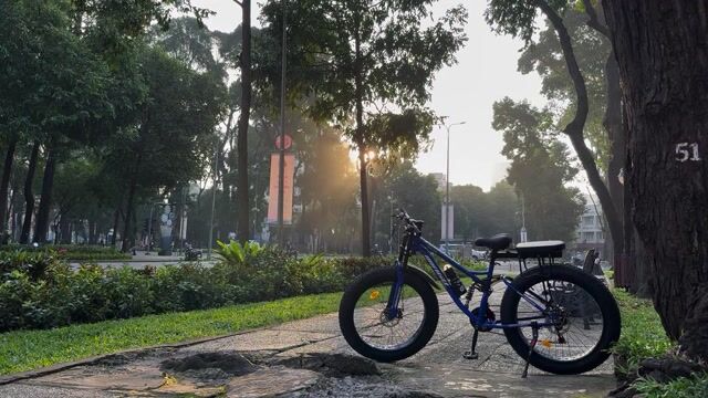 Xe đạp địa hình Xanh dương cực phẩm. Mua bán Xe đạp tại Quận 10 Tp Hồ Chí Minh được đăng bởi Thiên Châu Thanh hình 1