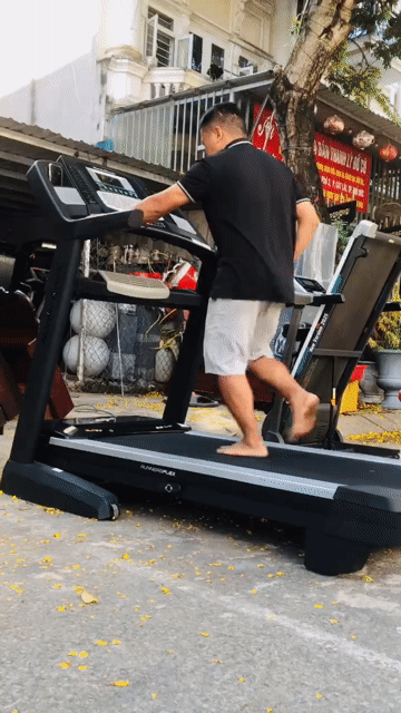 Máy chạy bộ NordicTrack Elite 5700 Đen. Mua bán Đồ thể thao, Dã ngoại tại Thành phố Thủ Đức Tp Hồ Chí Minh được đăng bởi nguyen thi an hình 1