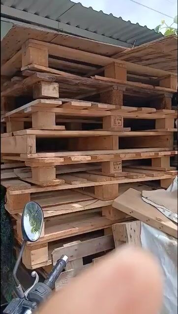 Ván gỗ thông 20cm x 3m và pallet gỗ thông. Mua bán Nội thất, đồ gia dụng khác tại Huyện Đức Hòa Long An được đăng bởi Nam hình 1