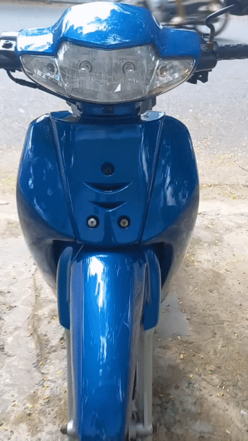 Honda Wave apha 2003 lóc trắng Nguyên bản. Mua bán Xe máy tại Quận 7 Tp Hồ Chí Minh được đăng bởi Tấn Phát hình 1