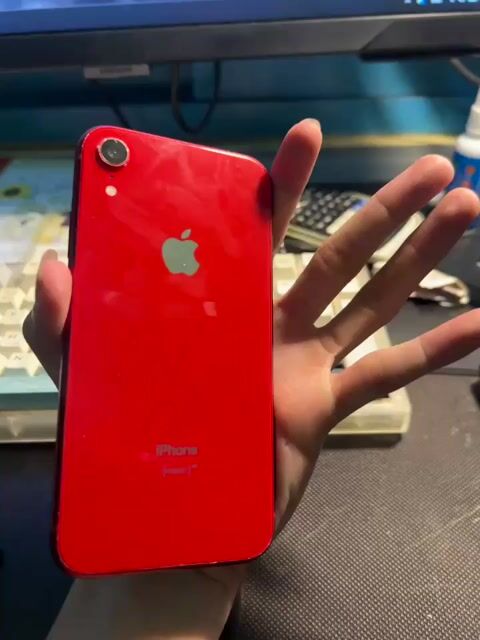 Apple iPhone XR Đỏ. Mua bán Điện thoại tại Quận Liên Chiểu Đà Nẵng được đăng bởi Nhật Trần hình 1
