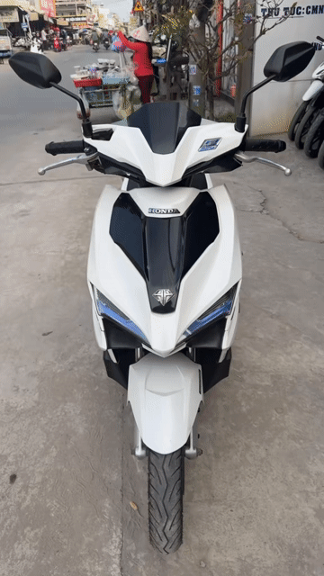 Honda Airblade fi 2016 Trắng đen ( hỗ trợ góp ). Mua bán Xe máy tại Huyện Chợ Mới An Giang được đăng bởi Cửa hàng xe Thiên Phước 2 hình 1