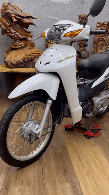 Honda Wave A có cccd chủ máy êm ru. Mua bán Xe máy tại Quận 7 Tp Hồ Chí Minh được đăng bởi Xe Cũ Hiếu CT hình 1