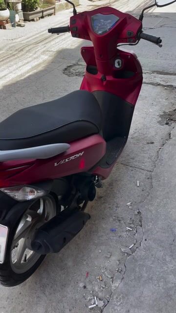 Honda Vision 2013 màu Đỏ. Mua bán Xe máy tại Huyện Đức Hòa Long An được đăng bởi XE MÁY CŨ LONG AN hình 1