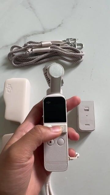 combo Dji Pocket 2 Exclusive Combo (Sunset White). Mua bán Máy ảnh, Máy quay tại Huyện Đức Hòa Long An được đăng bởi ngoc dung hình 1