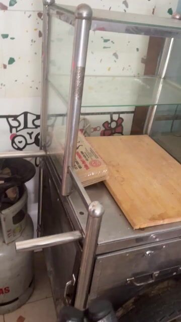 Xe đẩy bán hàng rong Inox Gọn gàng. Mua bán Đồ chuyên dụng, Giống nuôi trồng tại Quận Bình Tân Tp Hồ Chí Minh được đăng bởi thúy hình 1