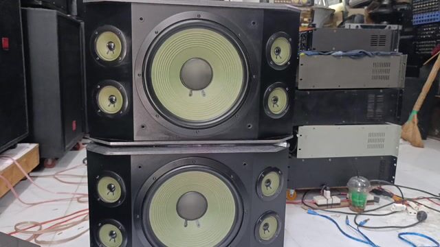 Loa Paramax Bass 30 Đen Đã sử dụng. Mua bán Tivi, Âm thanh tại Thành phố Vũng Tàu Bà Rịa - Vũng Tàu được đăng bởi âm thanh cũ và mới  hình 1