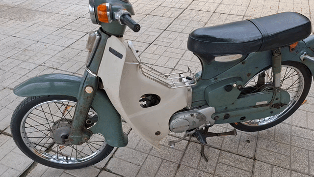 Honda Cub 77 Xanh Trắng Nguyên bản. Mua bán Xe máy tại Quận 12 Tp Hồ Chí Minh được đăng bởi Long hình 1